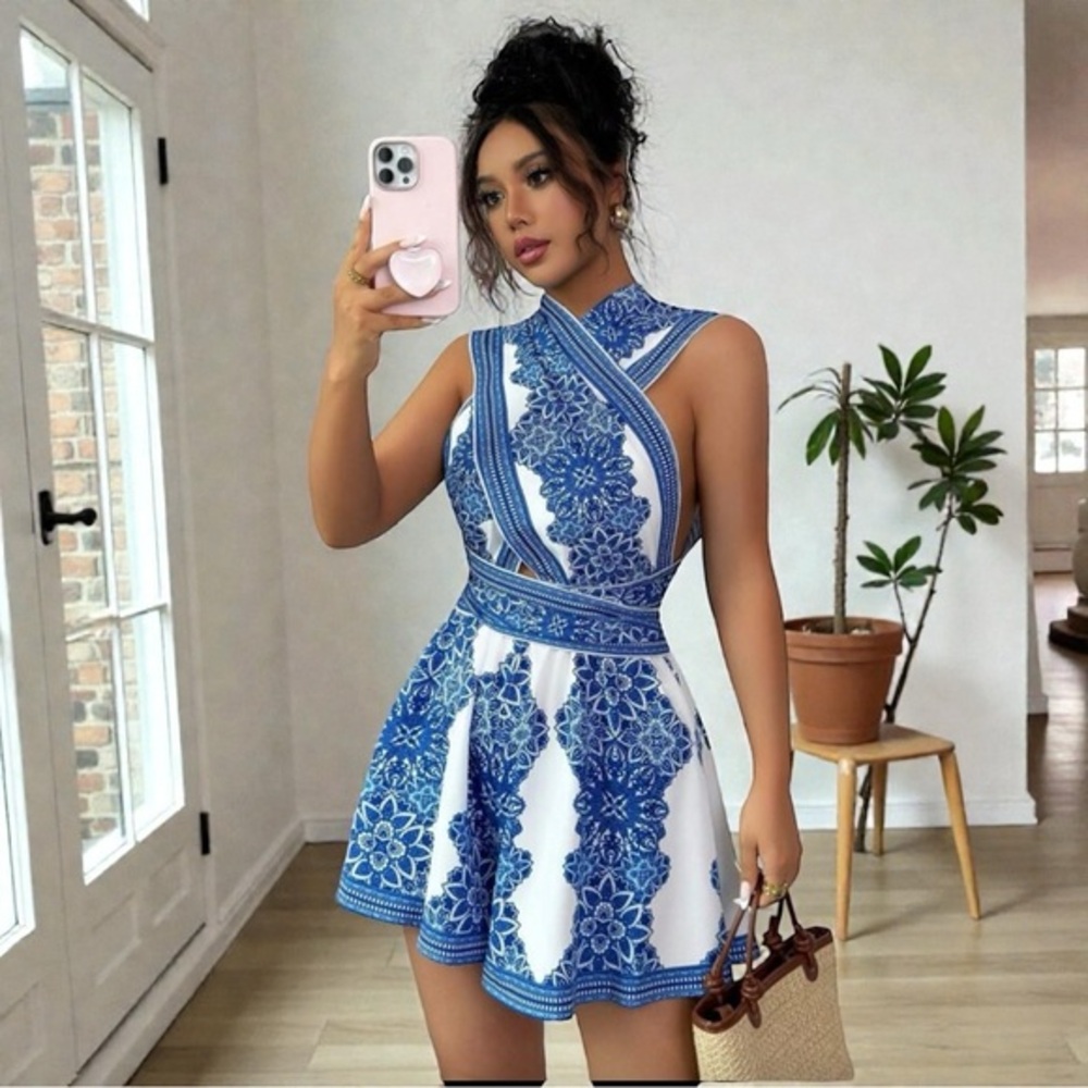 NEW Blue & White Porcelain Print Halter Romper Open Back Flowy Skirted Shorts, M